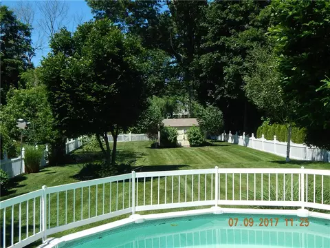 111 Beacon Ave, Warwick, RI 02889 photo 26