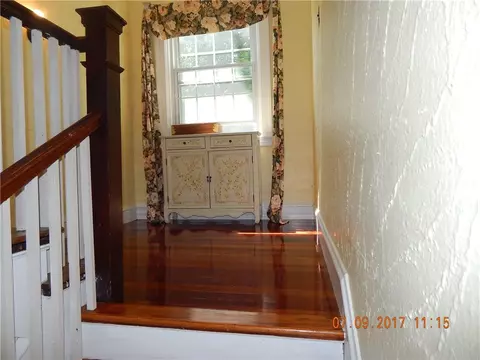 111 Beacon Ave, Warwick, RI 02889 photo 18