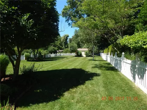 111 Beacon Ave, Warwick, RI 02889 photo 28