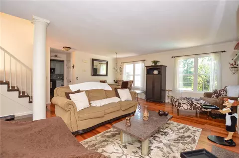 16 Wildflower Dr, Coventry, RI 02816 photo 6