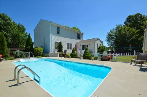 16 Wildflower Dr, Coventry, RI 02816 photo 36