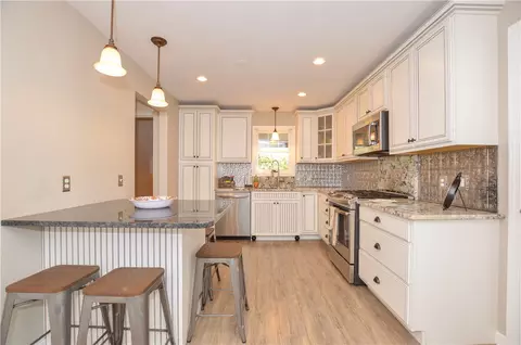 16 Wildflower Dr, Coventry, RI 02816 photo 13