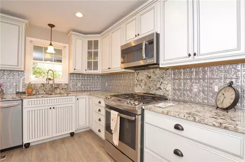 16 Wildflower Dr, Coventry, RI 02816 photo 15