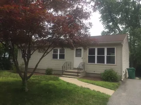 74 Levesque St, Warwick, RI 02886 photo 1