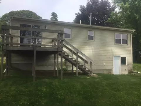 74 Levesque St, Warwick, RI 02886 photo 2