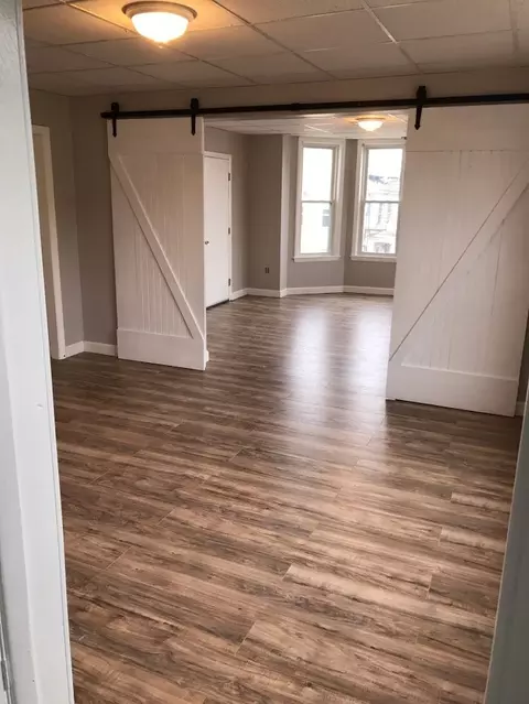360 S Main St, Woonsocket, RI 02895 photo 4