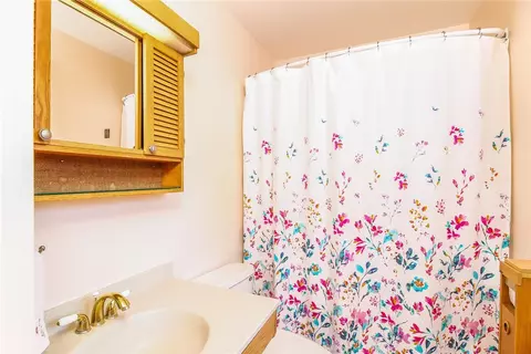 72 Benson Ave, Westerly, RI 02891 photo 19
