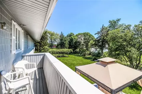 72 Benson Ave, Westerly, RI 02891 photo 17