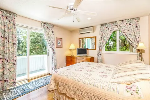 72 Benson Ave, Westerly, RI 02891 photo 15