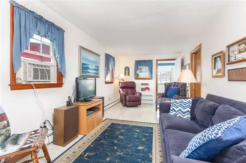 19 Benson Ave, Westerly, RI 02891 photo 10