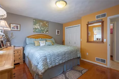 126 E Killingly Rd, Foster, RI 02825 photo 19