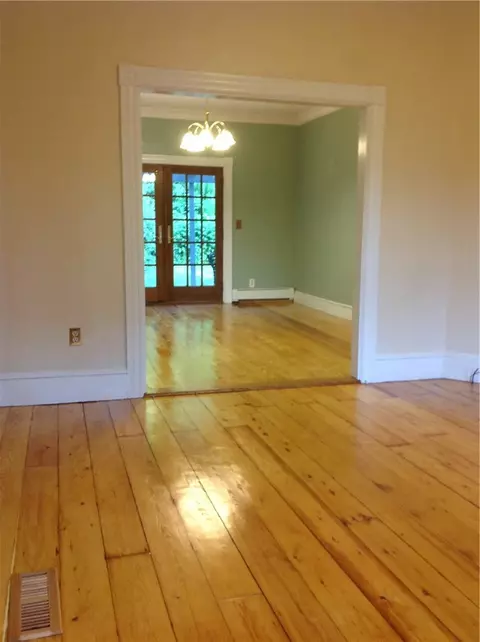 632 S Main St, Woonsocket, RI 02895 photo 12