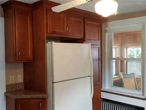 75 Birch St, Warwick, RI 02888 photo 5