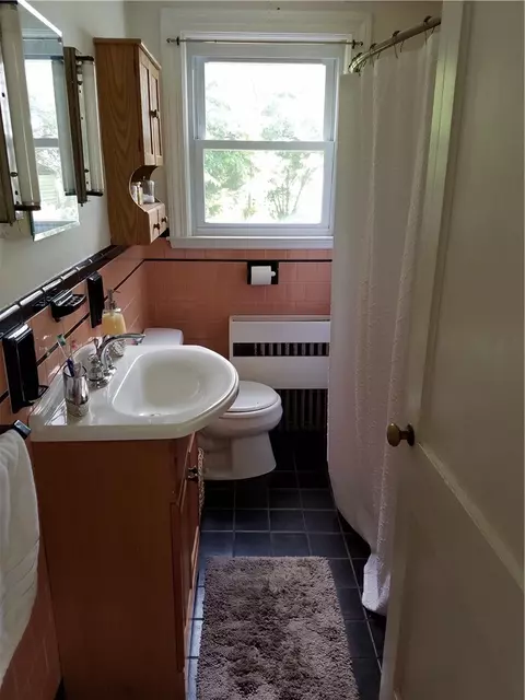 75 Birch St, Warwick, RI 02888 photo 14