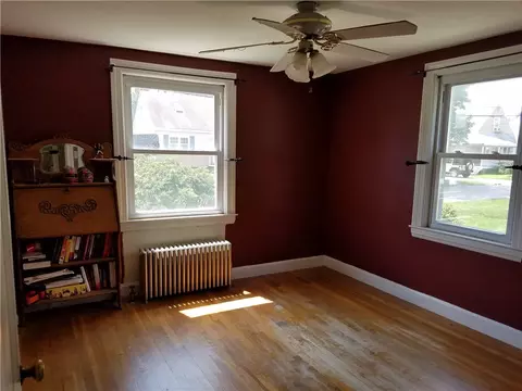 75 Birch St, Warwick, RI 02888 photo 11