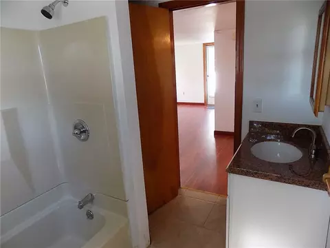 121 Oak St, Westerly, RI 02891 photo 16
