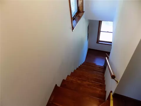 121 Oak St, Westerly, RI 02891 photo 17