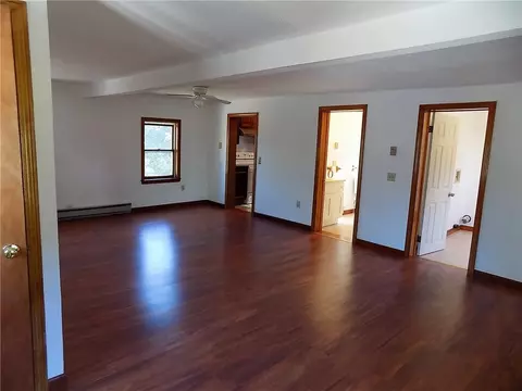 121 Oak St, Westerly, RI 02891 photo 9