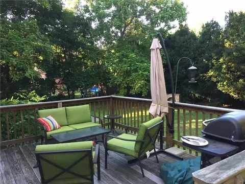 97 Knotty Oak Rd, Coventry, RI 02816 photo 5