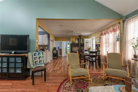 234 Oregon Ave, Woonsocket, RI 02895 photo 10