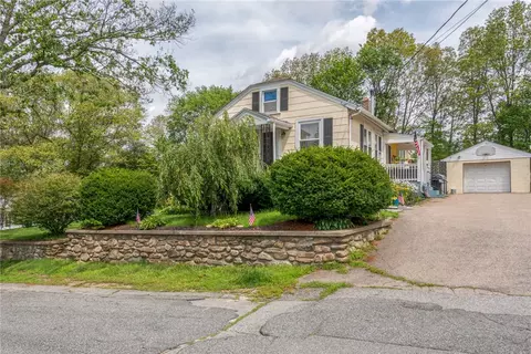 234 Oregon Ave, Woonsocket, RI 02895 photo 1