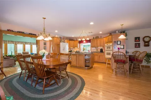 442 Widow Sweets Rd, Exeter, RI 02822 photo 13