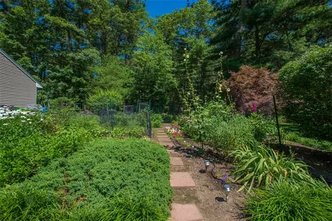 442 Widow Sweets Rd, Exeter, RI 02822 photo 25