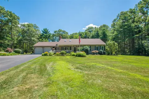 442 Widow Sweets Rd, Exeter, RI 02822 photo 2