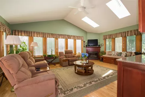 442 Widow Sweets Rd, Exeter, RI 02822 photo 14