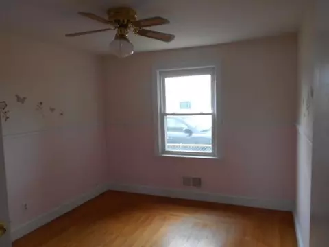 258 Pullen Ave, Pawtucket, RI 02861 photo 12