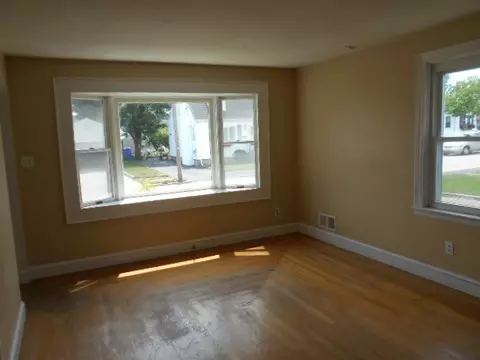 258 Pullen Ave, Pawtucket, RI 02861 photo 7