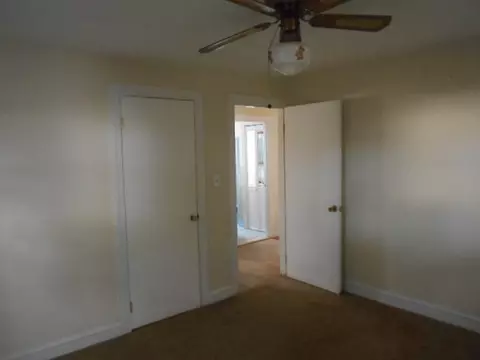 258 Pullen Ave, Pawtucket, RI 02861 photo 17