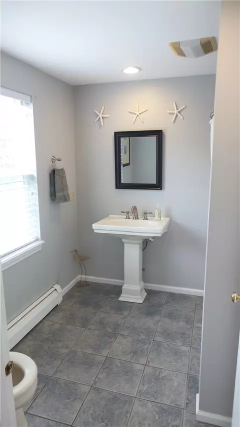 4 Hesspar Dr, Westerly, RI 02891 photo 12