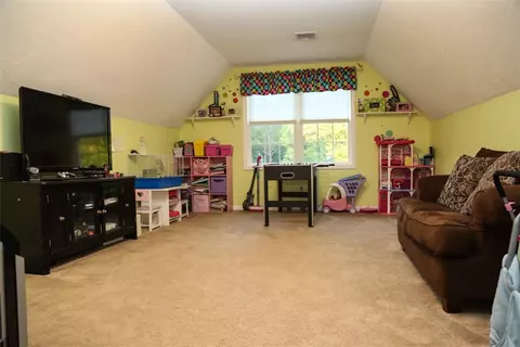 8 Conifer Ct, Coventry, RI 02816 photo 15
