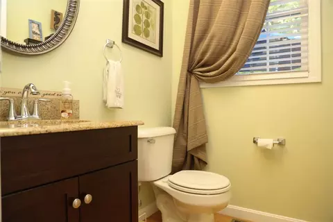 8 Conifer Ct, Coventry, RI 02816 photo 11