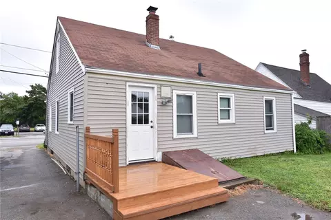 26 Draper Ave, Warwick, RI 02889 photo 19