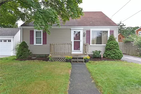 26 Draper Ave, Warwick, RI 02889 photo 1