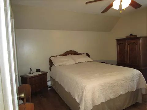 131 5th Ave, Woonsocket, RI 02895 photo 10