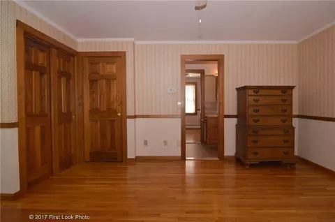 75 Maple Ln, Bristol, RI 02809 photo 18