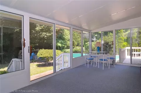 75 Maple Ln, Bristol, RI 02809 photo 16