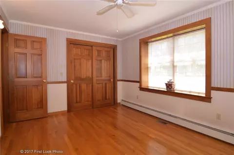 75 Maple Ln, Bristol, RI 02809 photo 22