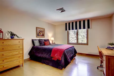 135 Joseph Ct, Warwick, RI 02886 photo 25