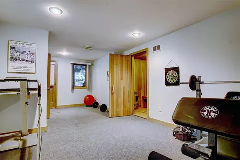 135 Joseph Ct, Warwick, RI 02886 photo 29