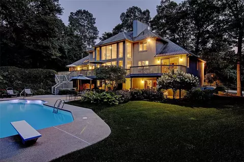 135 Joseph Ct, Warwick, RI 02886 photo 24