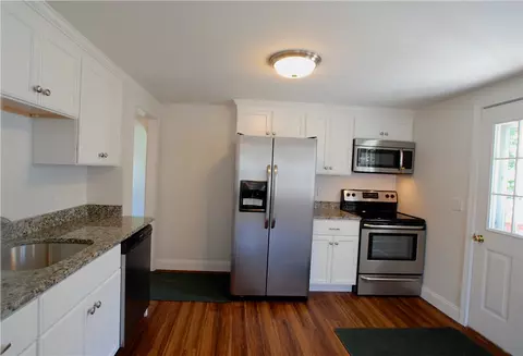 141 Union Ave, Warwick, RI 02889 photo 7