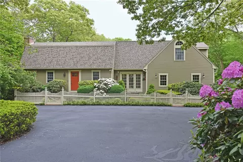 133 Sisson Rd, Coventry, RI 02827 photo 2