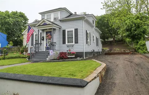 78 Read Ave, Coventry, RI 02816 photo 2