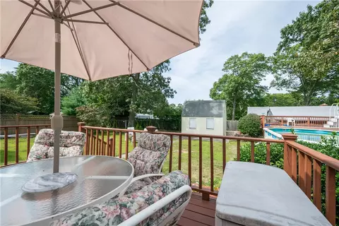 69 Custer St, Warwick, RI 02889 photo 18
