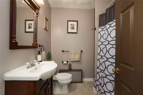 94 Blade St, Warwick, RI 02886 photo 7