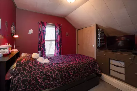 94 Blade St, Warwick, RI 02886 photo 14